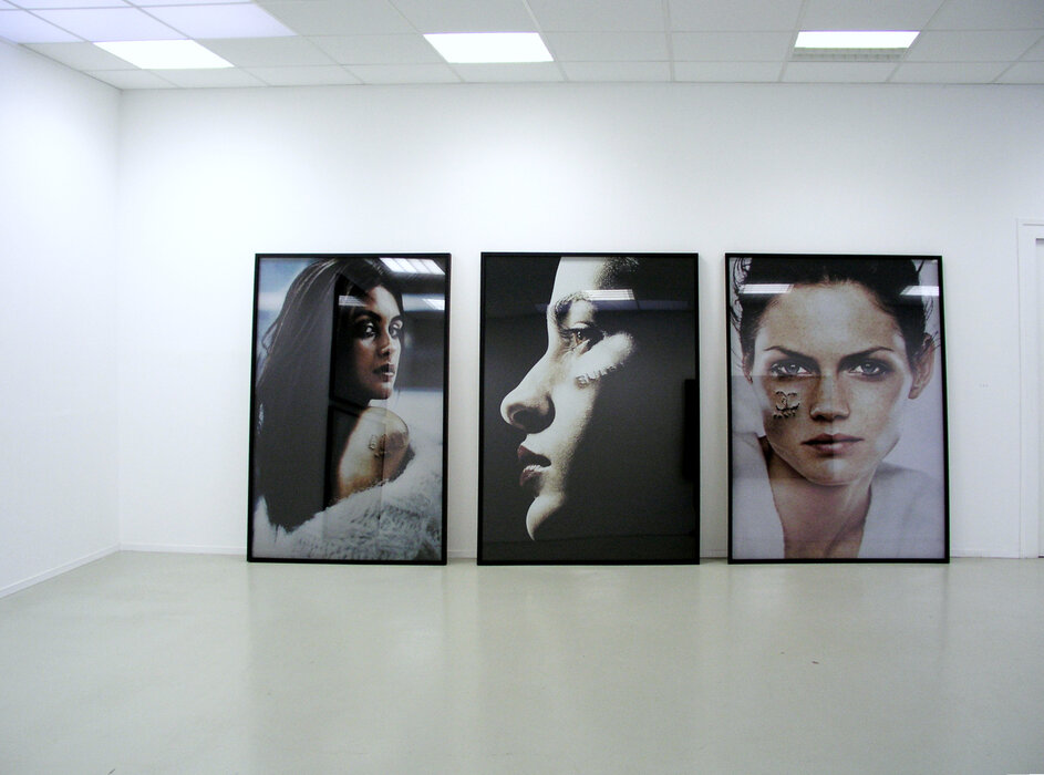 Does Time Dance with Memories