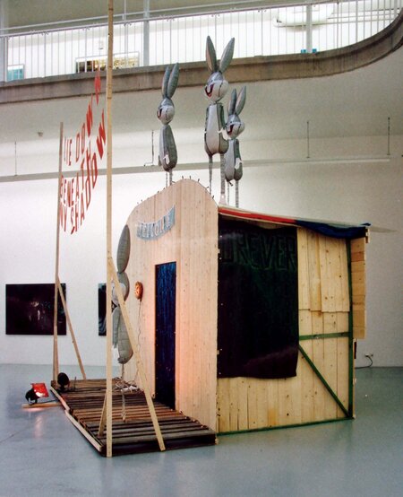 Lie down beneath my shadow