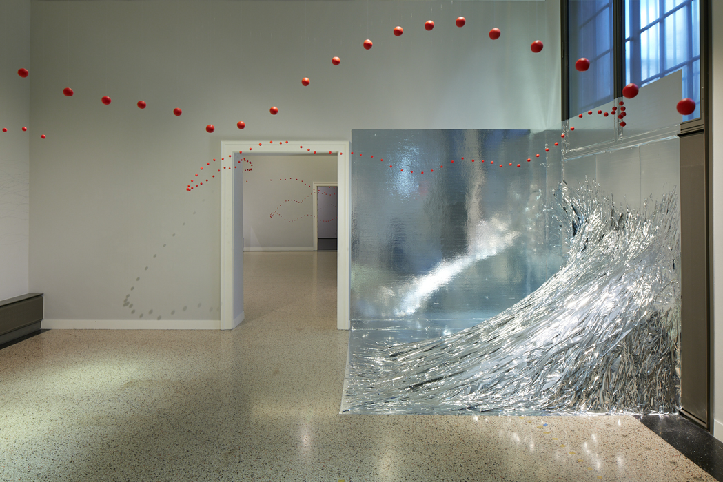 Zwischen einer Linie - Monika Grzymala & Katharina Hinsberg